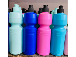 Botella deportiva.