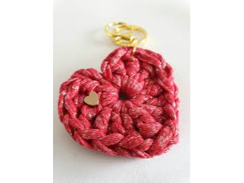 CORAZON DE MACRAME