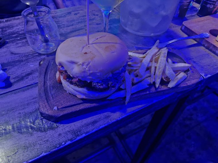 Hamburguesa con Huevo