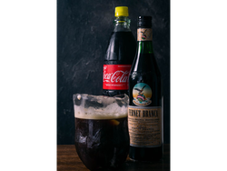 FERNET CON COCA COLA