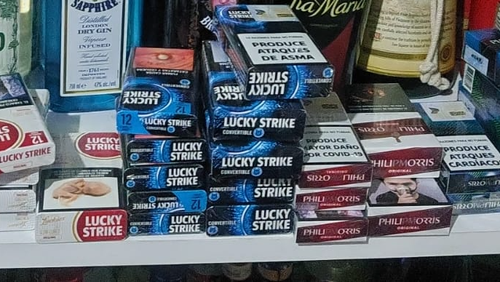 Cigarrillos y articulos para tabaco