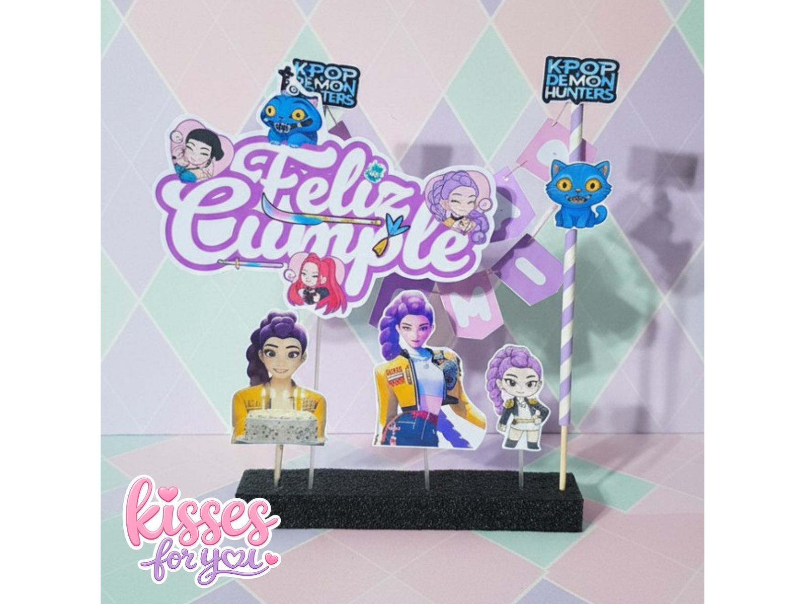 Topper banderin con figuras (Copia)