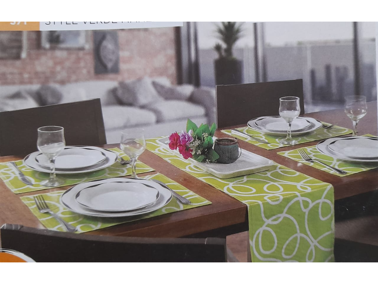 SET INDIVIDUALES CUERINA x 4 UNID. + CAMINO DE MESA ESTAMPADOS