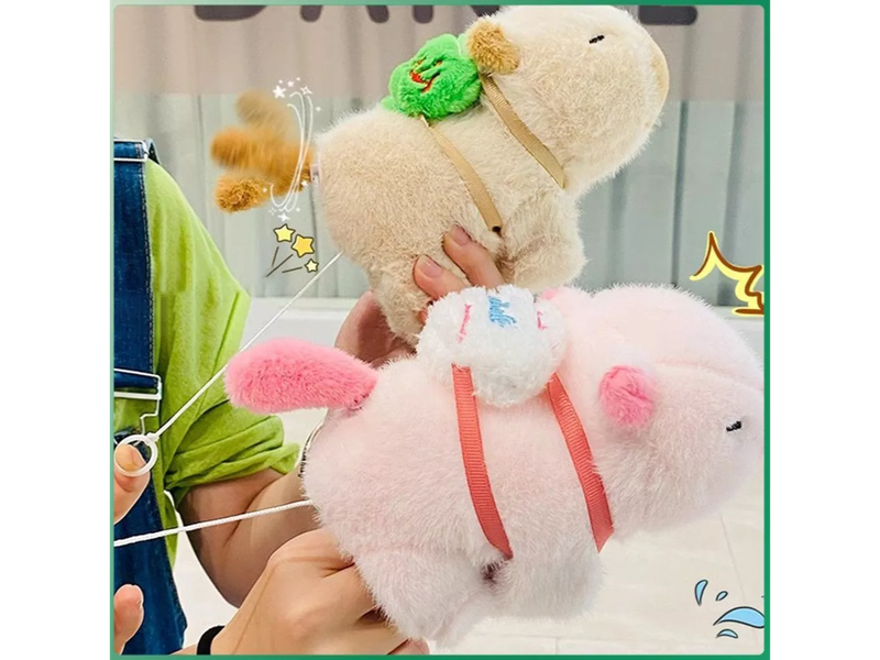 CAPYBARA PULSERA MUEVE COLA