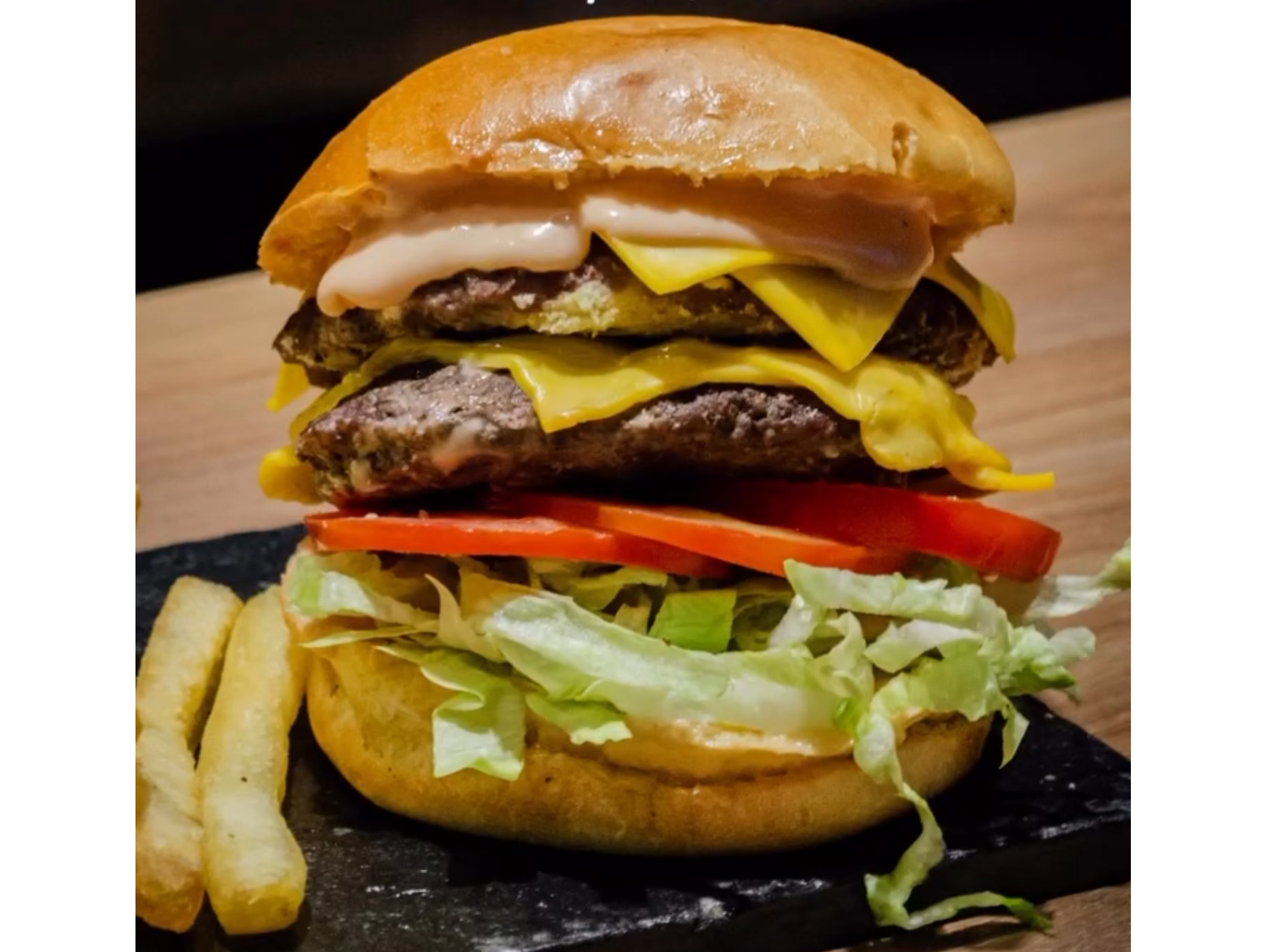 2 Burgers Doble + papas