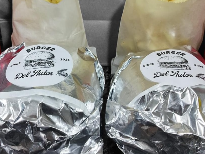 (02) Burger´s Triples+ (02) Latas Pepsi 354ml (Copia)