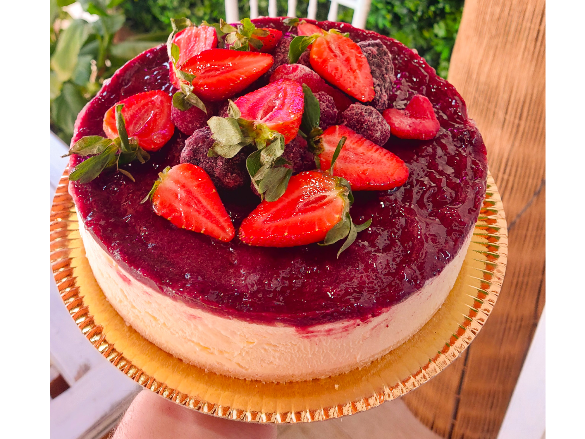 Cheesecake mousse de queso y frutos rojos