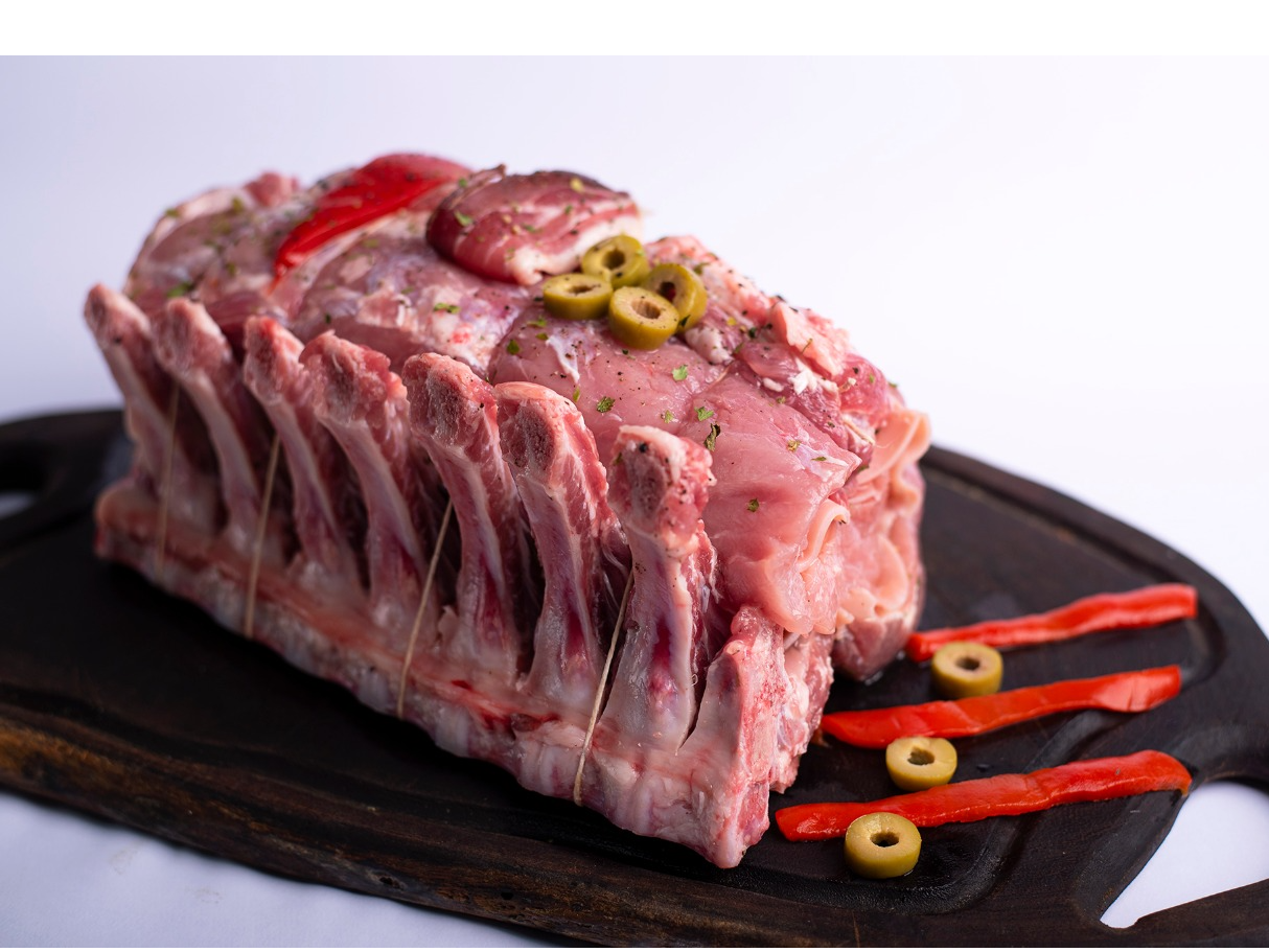 Carré de cerdo con hueso relleno