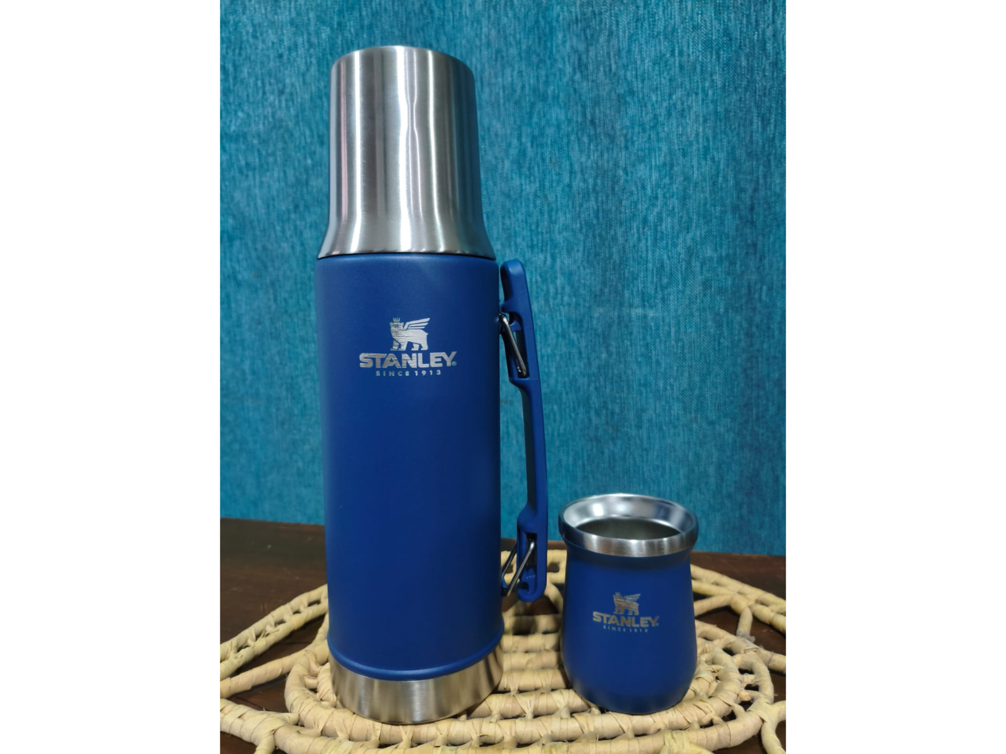 Térmo con Mate Azul