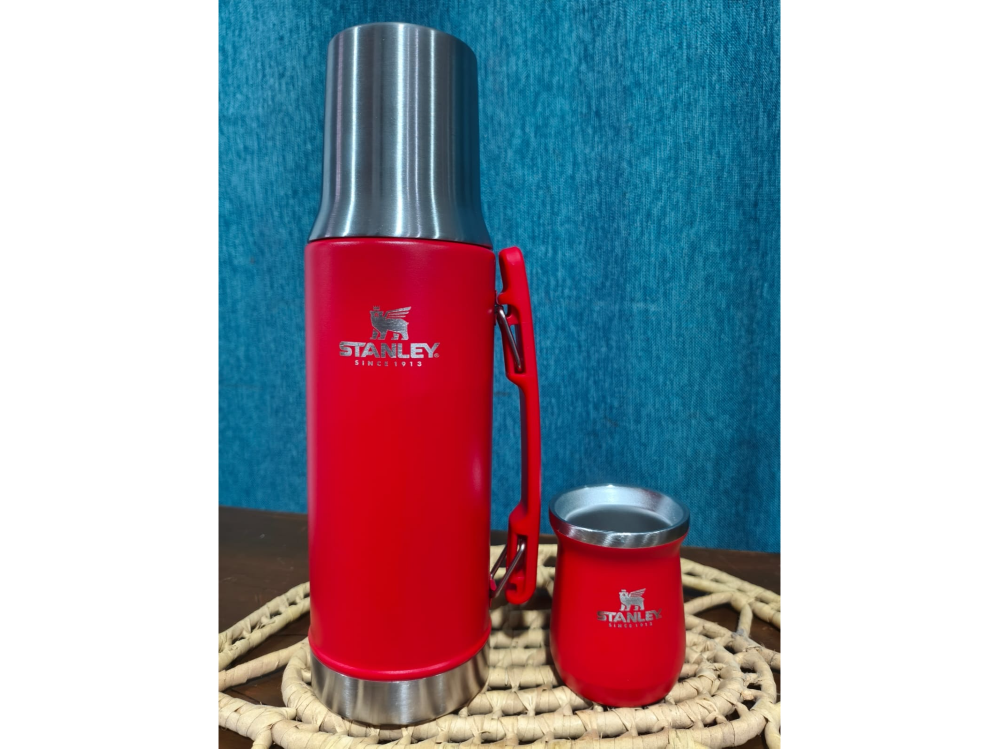 Térmo con Mate Rojo