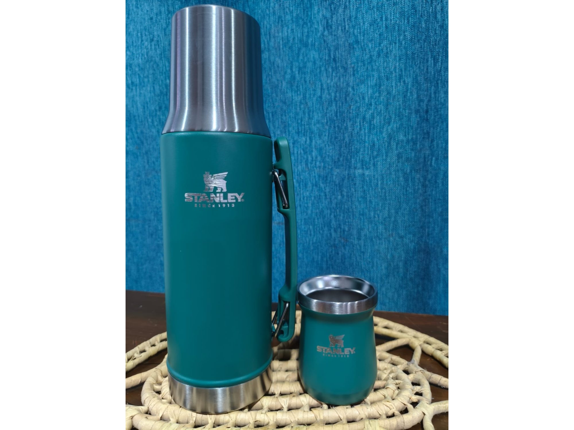 Térmo con Mate Verde