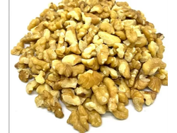 NUEZ CUARTILLO DORADA X 1 KG