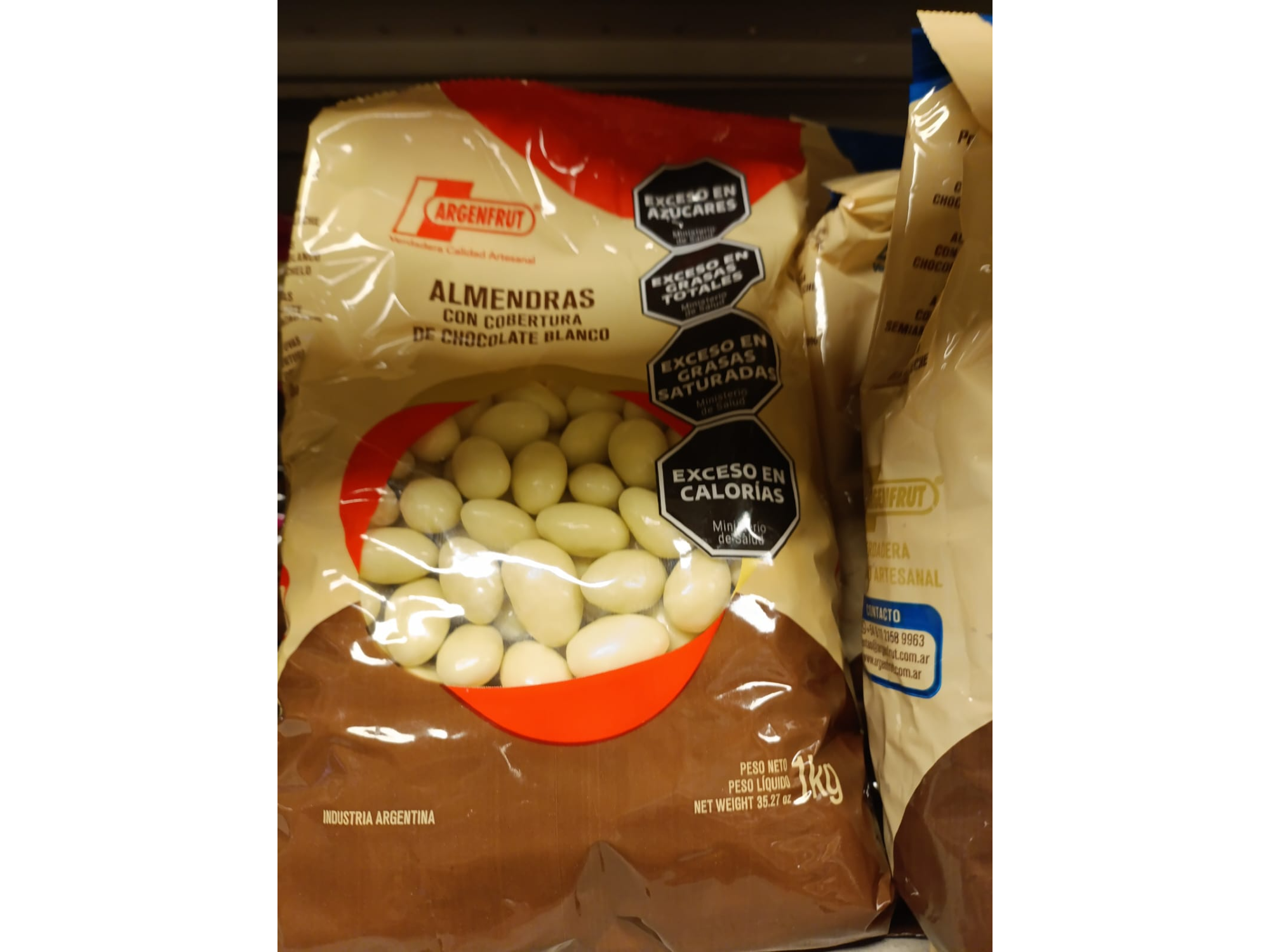 ALMEND. CHOC. BLANCA  X 1 K - A.FRUT