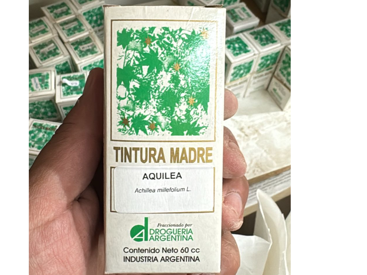 AQUILEA O MIL EN RAMA x 60 CC