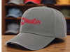 Gorra curva felina