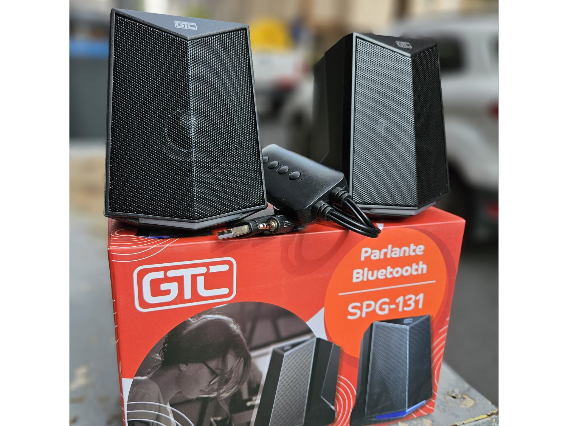 PARLANTE AUX/BLUETOOTH GTC