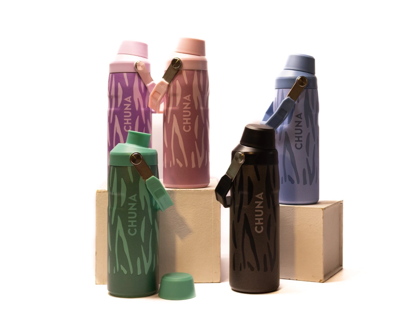 BOTELLA TÉRMICA CON TAPA ÁRNICA 540ml.