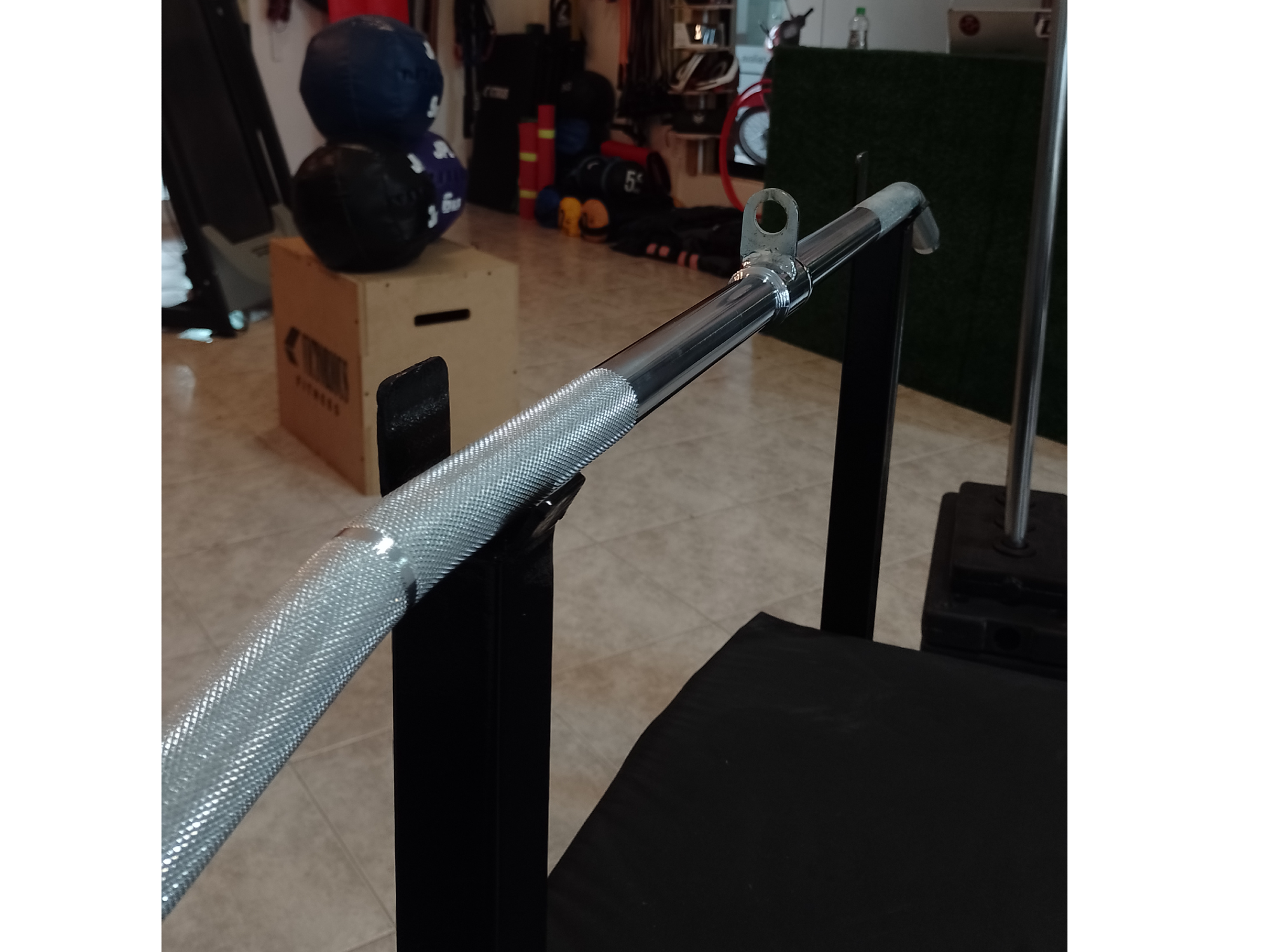 Barra cromada para dorsalera 1,07mts