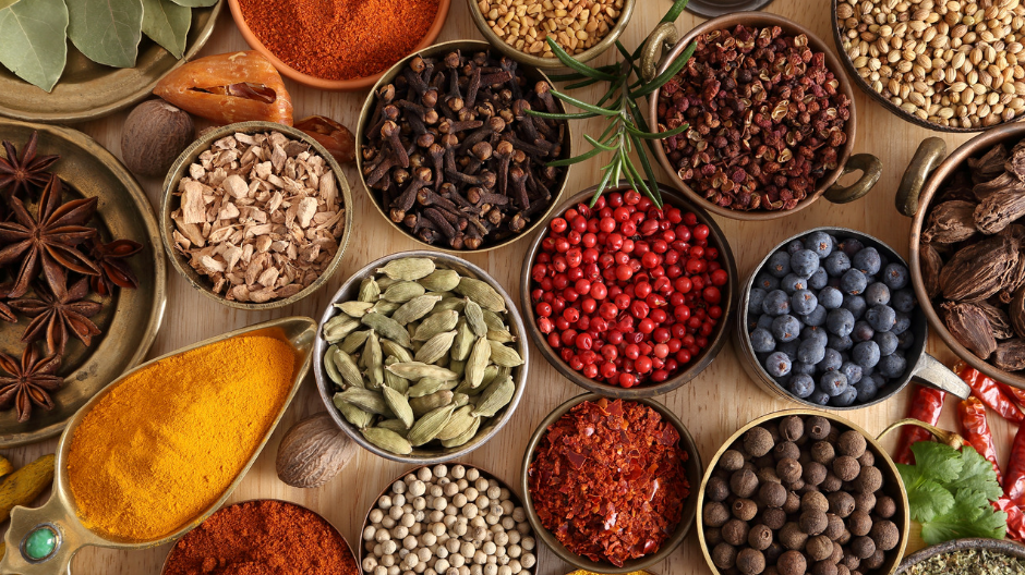 ESPECIAS Y FRUTOS SECOS
