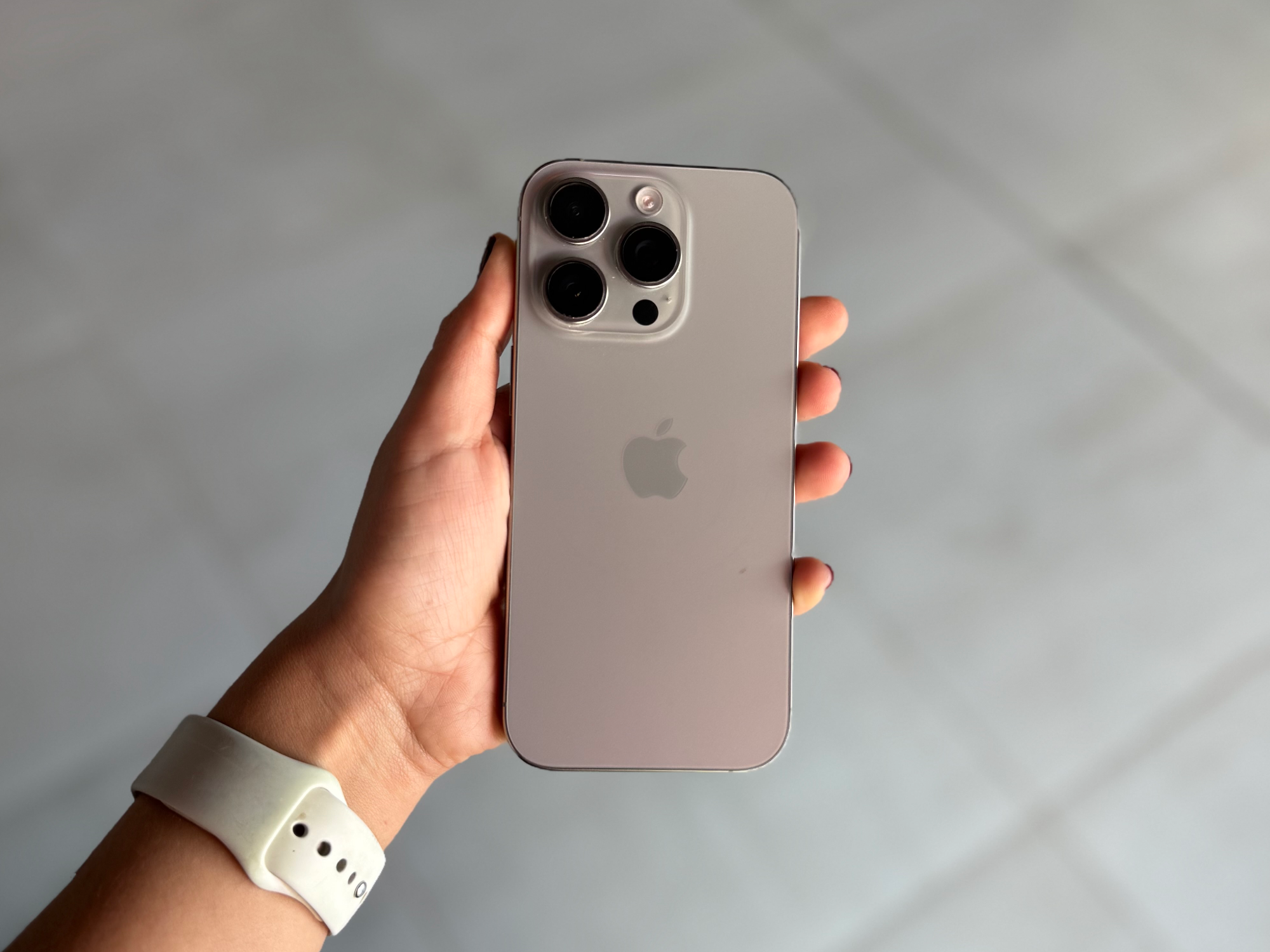 IPHONE 16 PRO