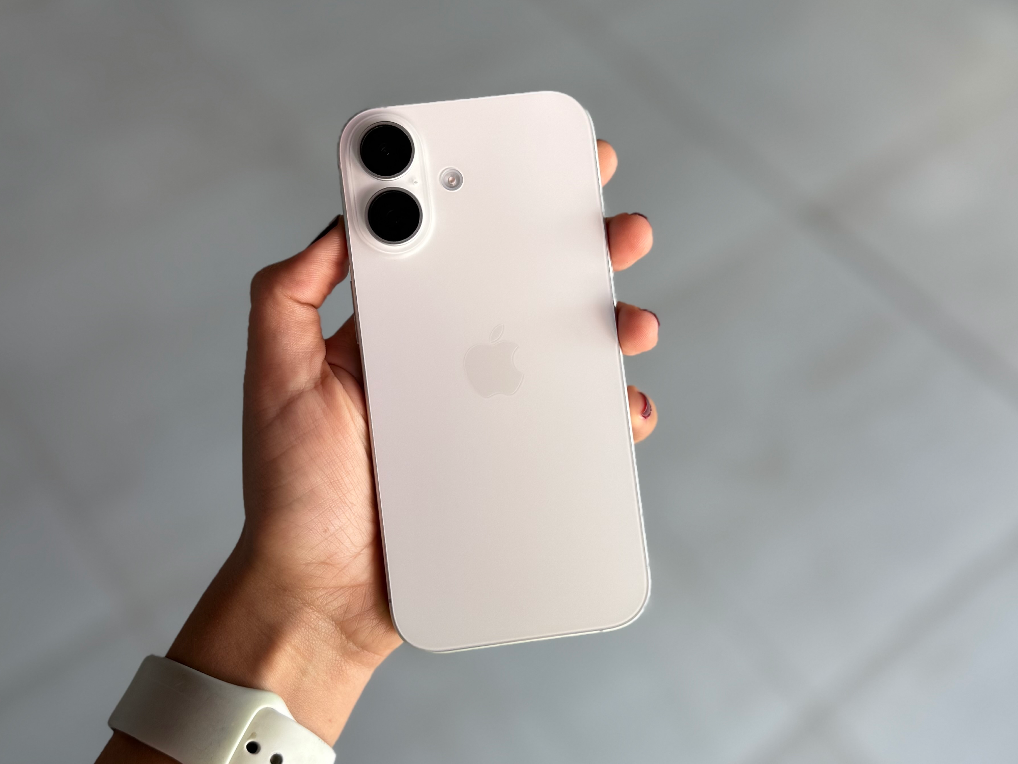 IPHONE 17