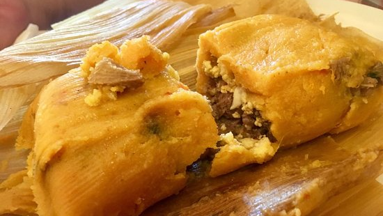TAMALES Y HUMITA