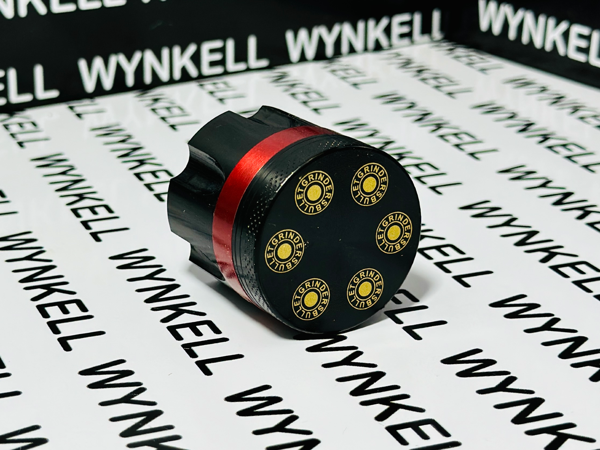 Revolver Negro