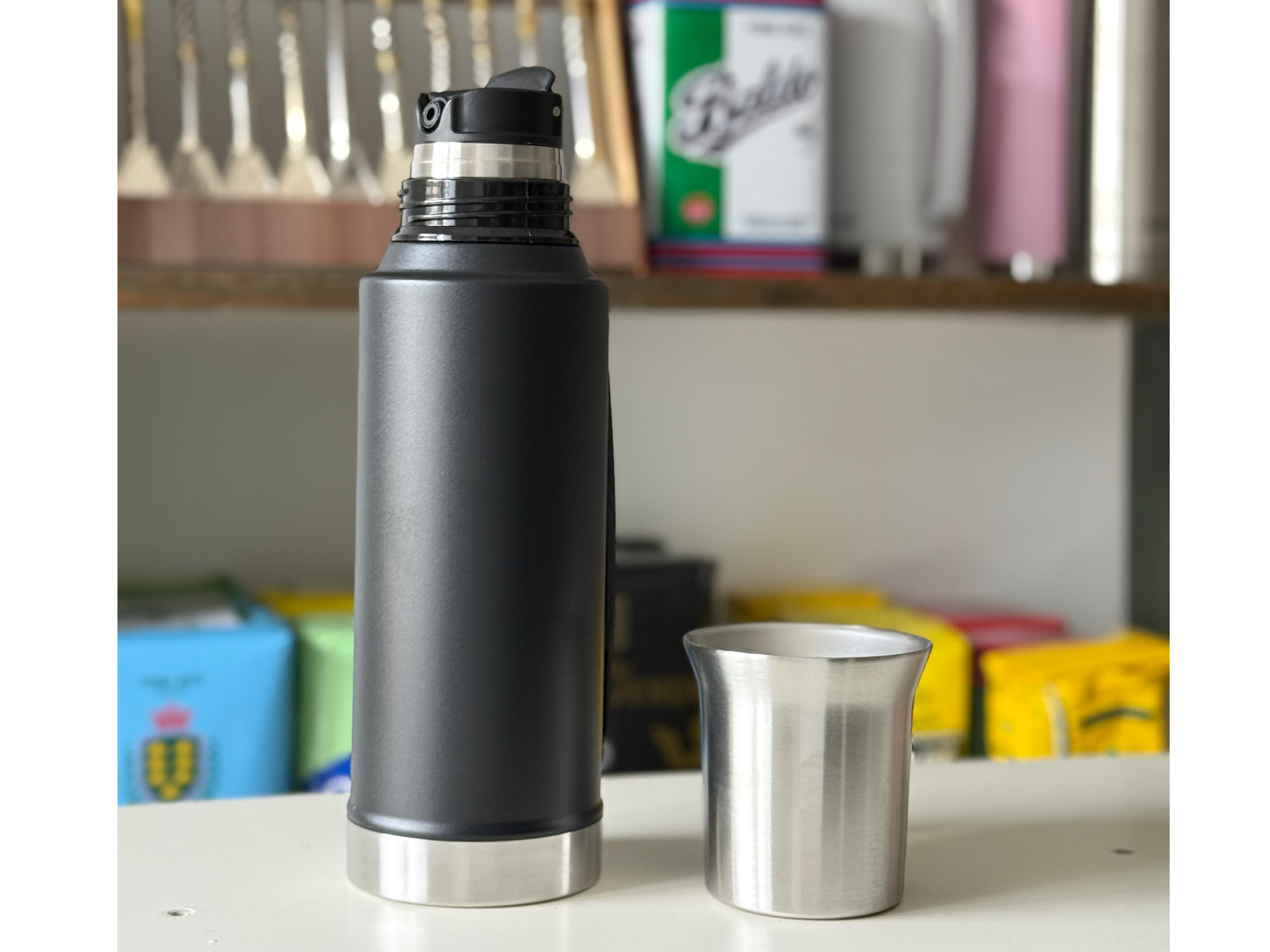 Termo System color negro 1L