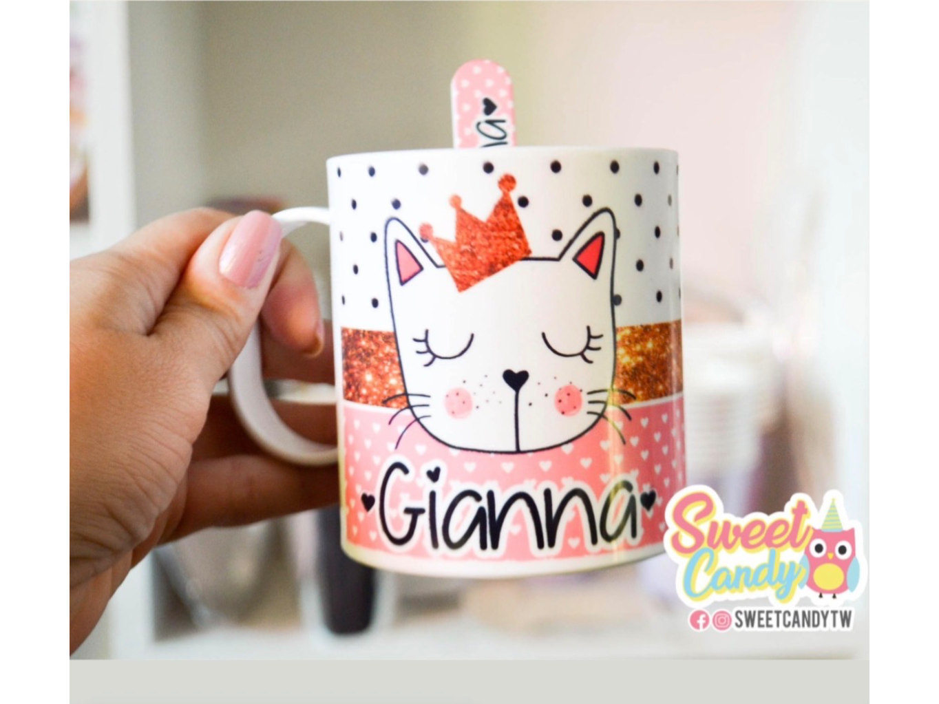Taza polimero (plástico)
