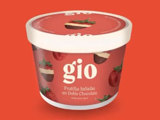 Frutilla bañada en doble chocolate Gio