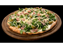 Pizza rúcula con jamon crudo