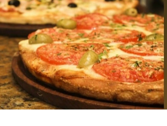 Pizza napolitana con jamon