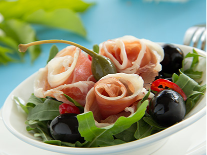 Rúcula y jamón crudo