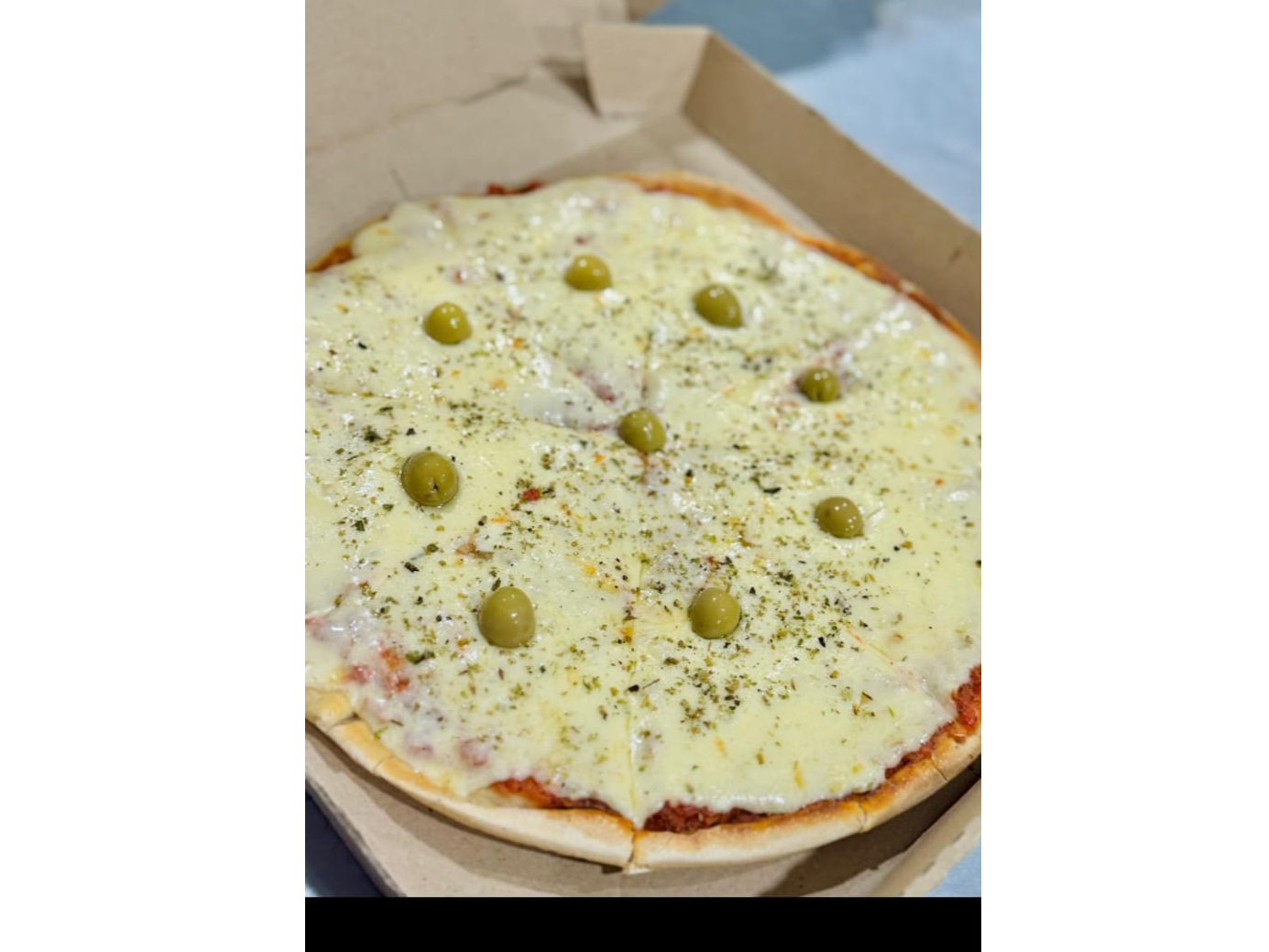 Pizza Muzza
