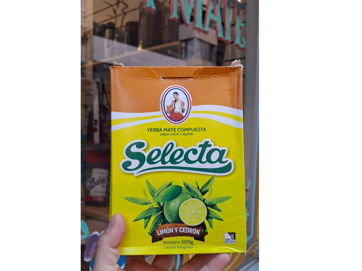 Selecta con limón y  cedrón