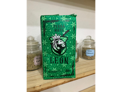 León