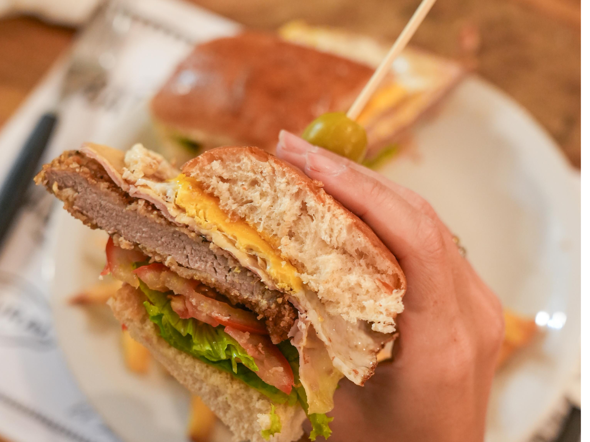 Sandwich de milanesa Completo
