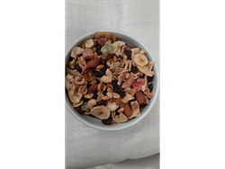Mix Tropical: Pasas rubias y Negras, Almendras, Nueces, Maní, Cajú y Banana (a GRANEL)