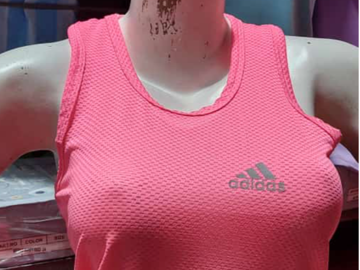 Musculosa deportiva de mujer