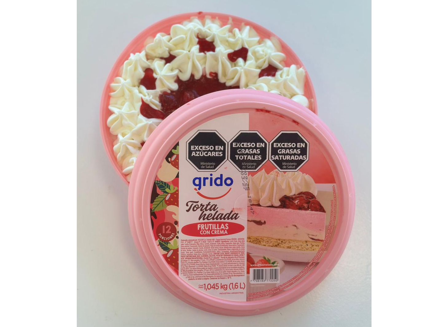 Torta Frutillas con Crema (12 Porciones)