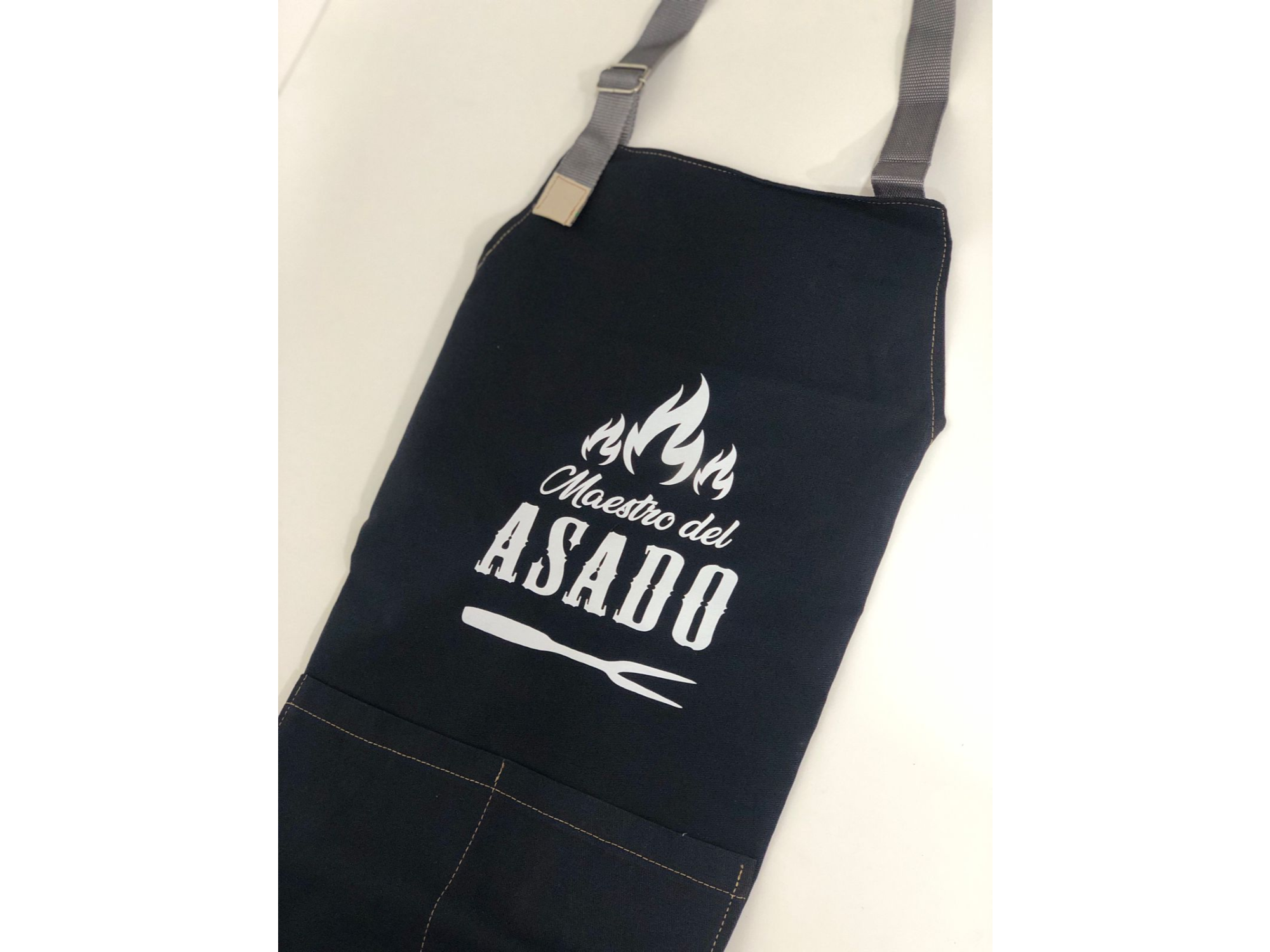 DELANTAL PERSONALIZADO