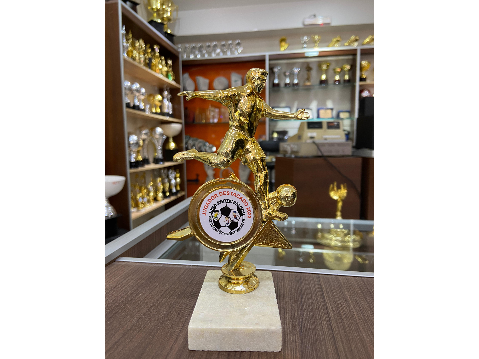 FUTBOL ESTRELLA CON CENTRO