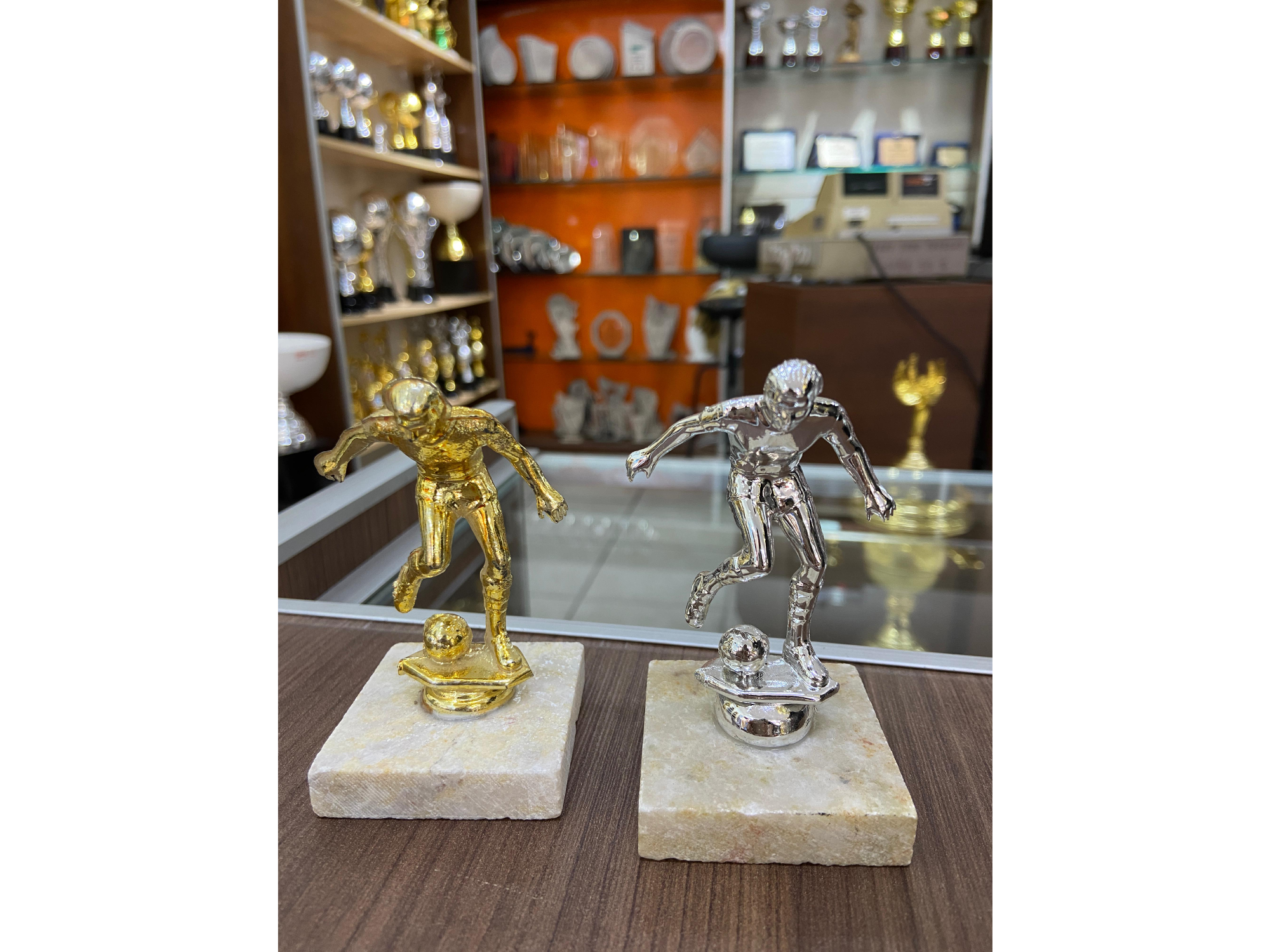 FUTBOL JUGADOR CHICO