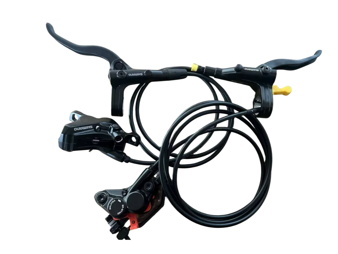 Kit de frenos Shimano MT401 de 4 pistones