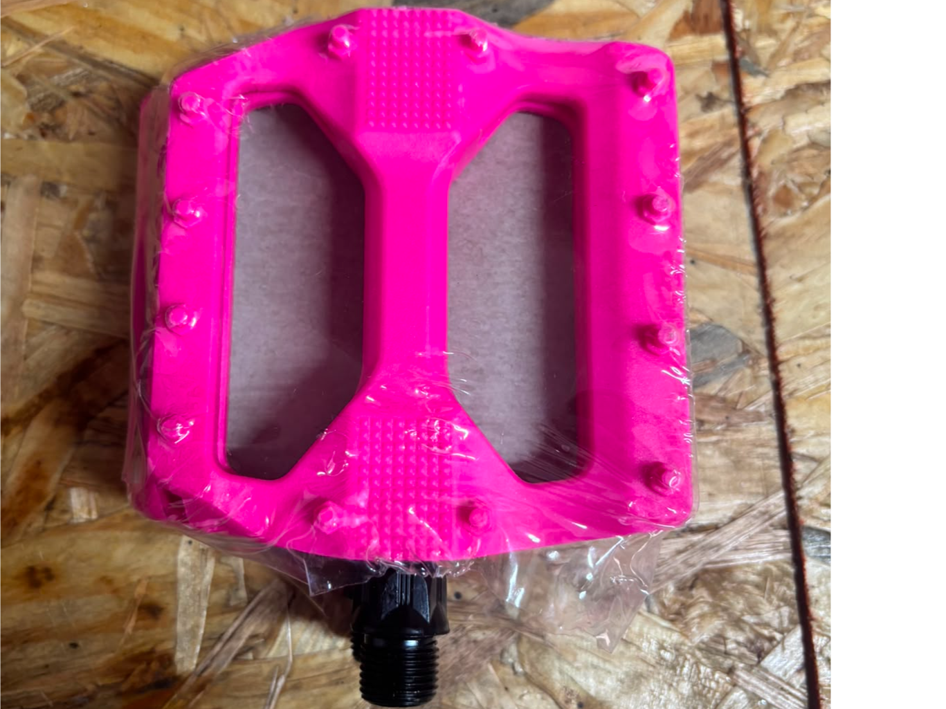 Pedales Stunt Plataforma Plastico 9/16 Color Rosa
