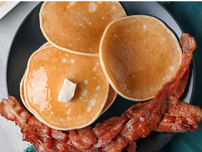 Hot cakes Naturales con Jamón y Tocino