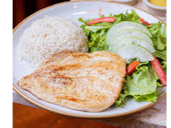 Pechuga de Pollo al gusto acompañada de Arroz y Ensalada