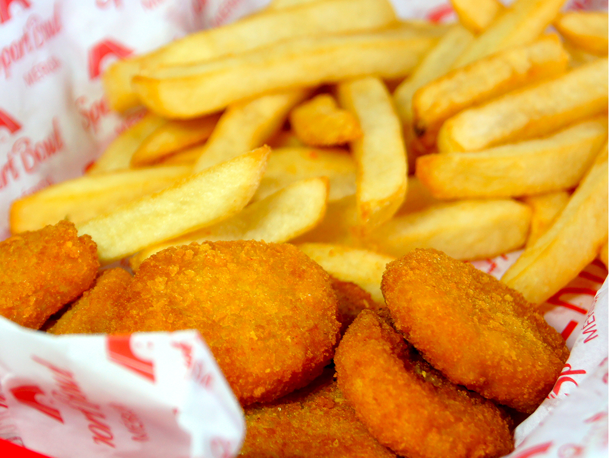 Nuggets de Pollo y Papa a la Francesa