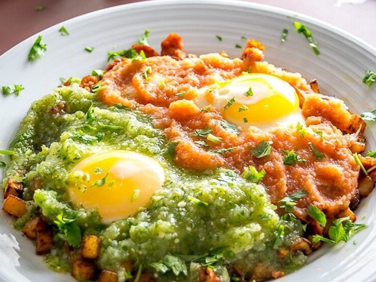 Huevos Divorciados