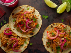 Tacos de Cochinita Pibil Tortilla Hecha a Mano